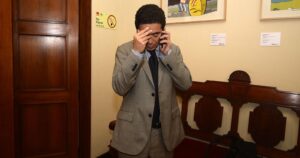 Briones arremete contra críticos del plan para la clase media: 