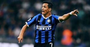 Históricos del Inter piden la permanencia de Alexis Sánchez en el equipo