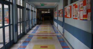 La élite a la educación pública