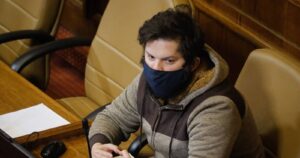 Frente Amplio insistirá con el Fondo Colectivo Solidario en inminente reforma previsional