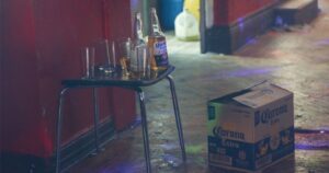 Fiestas, cultos religiosos y partidos: más de 400 personas han sido detenidas por Carabineros en eventos masivos