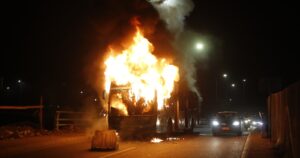 Joven de 21 años muere baleado en medio de protestas en Melipilla