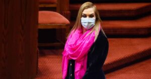 Pamela Jiles contadice a Mario Desbordes: “Él se aseguró de que tuviéramos los votos”