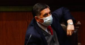 La primera derrota de Claudio Alvarado y cómo se desbandó el oficialismo en el Congreso