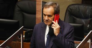 Senadores de Chile Vamos deciden no acudir al TC por retiro del 10% de los fondos