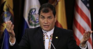 Justicia ecuatoriana ratifica condena a ocho años de cárcel para Rafael Correa