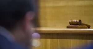 Osorno: condenan a sujeto que violó y obligó a su hijastra a ver pornografía