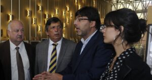 Históricos del Partido Comunista respaldan candidatura presidencial de Daniel Jadue