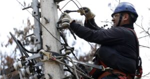 Lo que La Moneda no quiere incluir en el proyecto que prohíbe cortes de servicios básicos