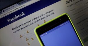 Cómo Carabineros y la PDI persiguen las amenazas de muertes contra las autoridades