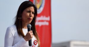 Municipalidad de Antofagasta confirma que alcaldesa Karen Rojo fue suspendida de sus funciones