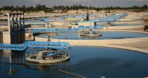 Estudio de COVID-19 en aguas servidas ayudará a generar alertas tempranas preventivas en la Región Metropolitana