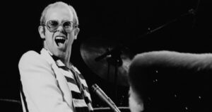 Por primera vez en formato digital: los conciertos más emblemáticos de Elton John llegan a YouTube