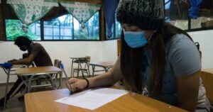Así fue el primer día de clases presenciales en Rapa Nui