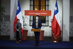 Ministerio de Ciencia y ANID apoyarán 63 proyectos de investigación sobre Covid-19 en Chile