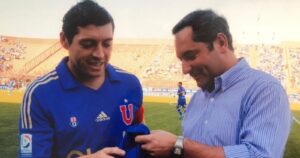 Johnny Herrera y Pepe Rojas felicitaron a Cristián Aubert por su llegada a la presidencia de Azul Azul