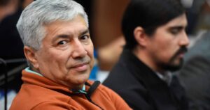 Otorgan arresto domiciliario a Lázaro Báez, contratista clave en caso que involucra a los Kirchner