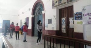 Bolivia postergará sus elecciones presidenciales para el 18 de octubre