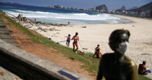 Brasil abre sus fronteras a extranjeros en medio de peak de contagios de coronavirus