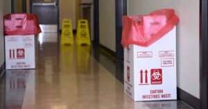 California volvió a cerrar cines, bares y restaurantes por rebrote de coronavirus