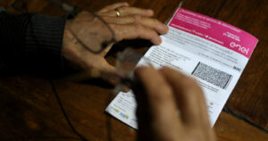 Diputados UDI piden no vetar proyecto sobre corte de servicios básicos