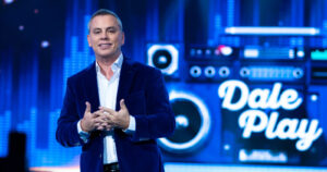 Siguen las malas noticias para Viñuela: Mega suspende las grabaciones del estelar Dale Play