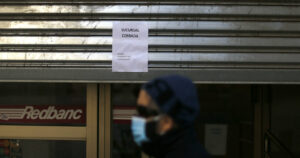 Duro golpe a la economía chilena: Imacec de mayo cae 15,3% por la pandemia