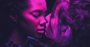 El Reto del Beso: la nueva serie brasileña de Netflix que se adecúa al contexto actual