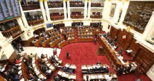Congreso de Perú comienza discusión del retiro del 100% del fondo de pensiones