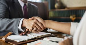 Cómo enfrentar la nueva vida laboral hasta que no se encuentre una vacuna contra el coronavirus