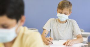 Así será el inicio de un nuevo año escolar en Europa en plena alza de contagios de COVID-19