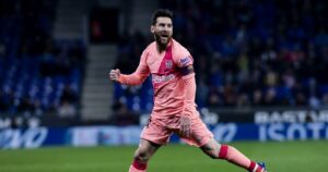 Lionel Messi entrenará con sus compañeros en el FC Barcelona mientras decide su futuro