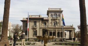 Intento de toma en la Municipalidad de Providencia deja dos detenidos