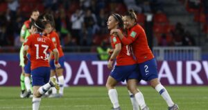 La Roja femenina recibe permisos para volver a entrenar