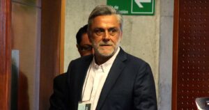 Pablo Longueira vuelve a la política: votará Apruebo y será candidato a la constituyente