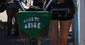 Encuesta Ipsos: 68% de las personas en Chile se muestran a favor del aborto
