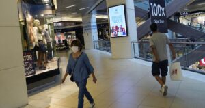Subsecretario Zúñiga alertó que Costanera Center se va a 