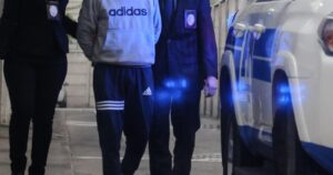 Formalizan a madre y sus dos hijos por parricidio en Punta Arenas