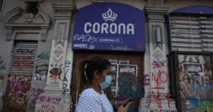 Estallido social y coronavirus: el tiro de gracia a históricas marcas chilenas