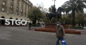 Ministro Paris explicó por qué Santiago no avanzó a la transición