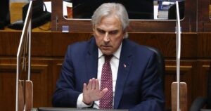 Iván Moreira no descarta candidatura presidencial: 