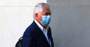 Ministro Paris por el plebiscito: 