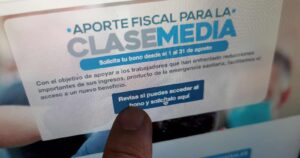 Licencias, seguro de cesantía y nuevos trabajadores: los problemas en el Bono Clase Media que el Gobierno no consideró