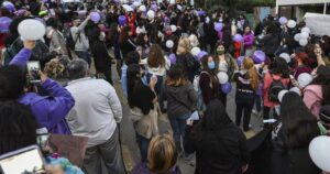 Decenas de personas se manifiestan en Villa Alemana y Limache por Ámbar Cornejo