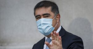 Diputados RN piden a Mario Desbordes ser candidato presidencial