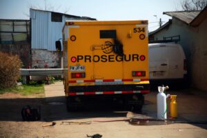 Carabineros frustró asalto a camión de valores en Peñalolén