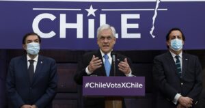 Piñera cierra la puerta a voto de contagiados en plebiscito: 