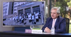 Las razones detrás la elección de Argentina como productor de vacuna de Oxford