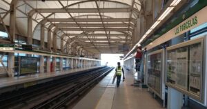 Metro de Santiago reabrió estación Las Parcelas tras 10 meses fuera de servicio
