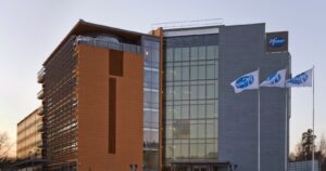 Vacuna de Pfizer y BioNTech muestra una 